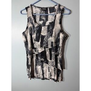 New Woman Design NWD Tank‎ Top Black White Abstract Rhinestone Tiered Medium